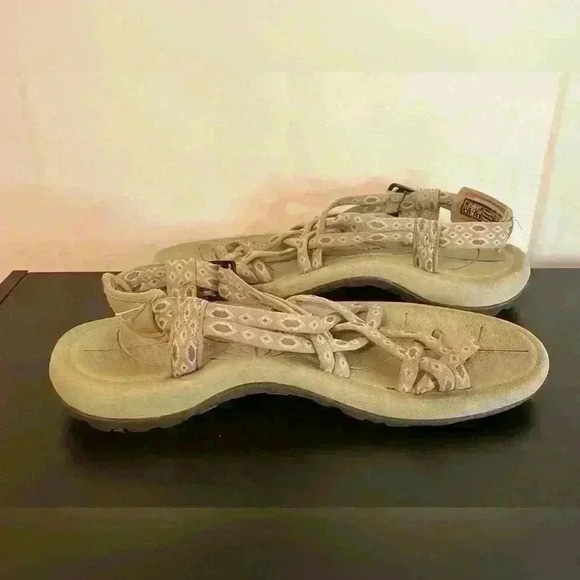 Viakix Womens‎ Walking Sport Athletic Outdoor Sandals Siena Beige Sz 8 Summer - Picture 7 of 11